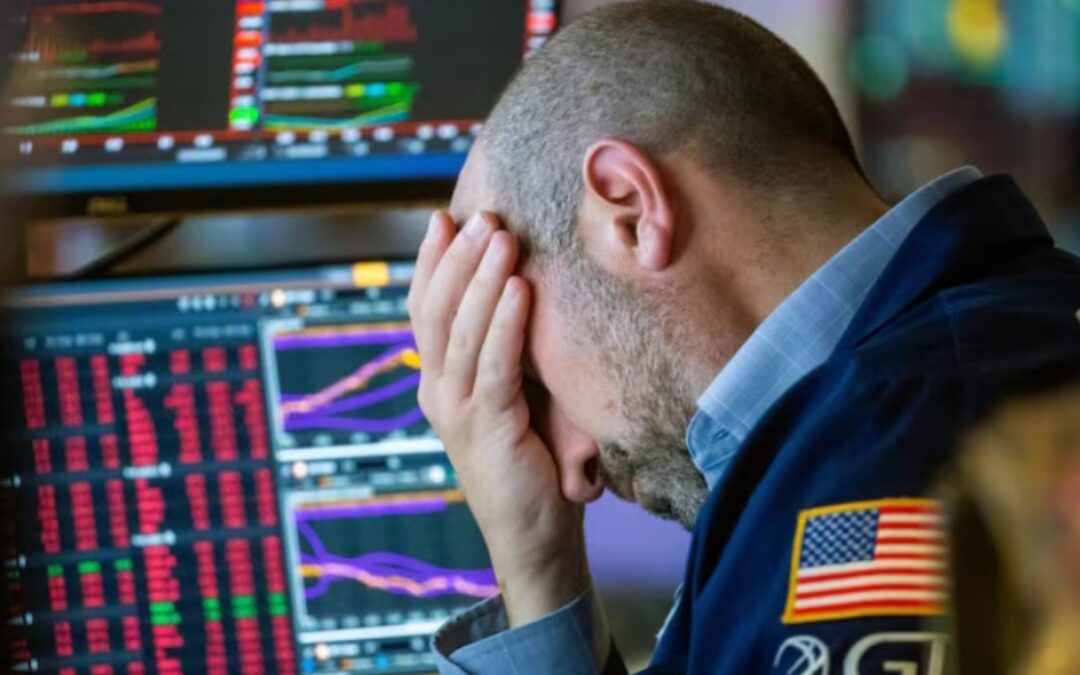 ¿Es el momento de invertir en bienes raíces? Sigue cayendo el mercado accionario de EEUU